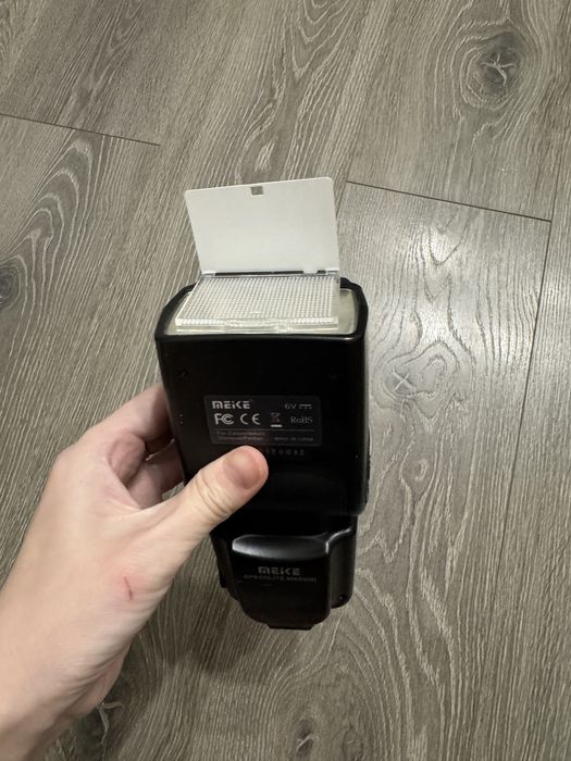 Вспышка meike 930 ll