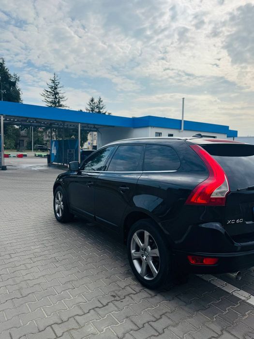 Продам Вольво ХС60 3л газ