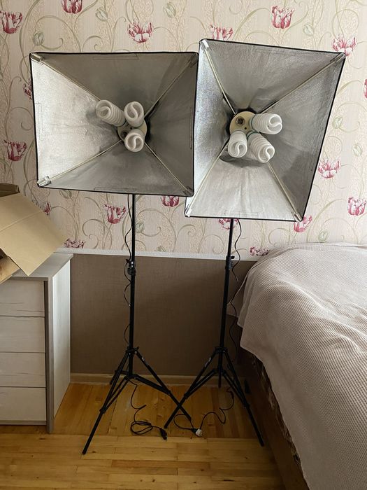 Студійне світло