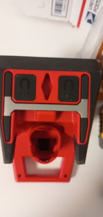 Прожектор ліхтарик Milwaukee 2361, 2365, 2364 із США