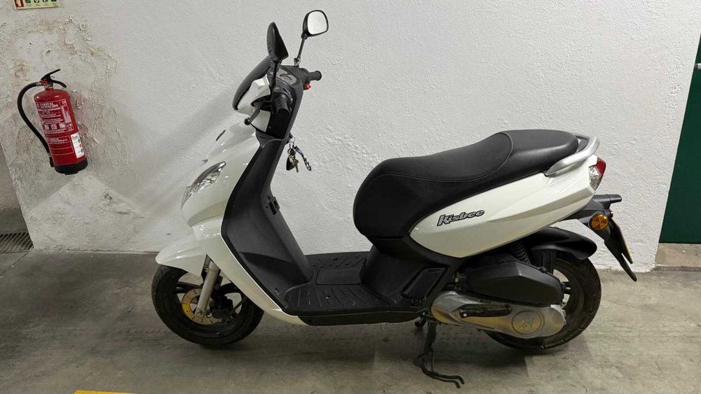 Scooter Peugeot Kisbee 50cm3 COMO NOVA 1193km