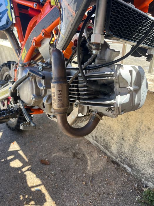 Bucci com motor dyatona