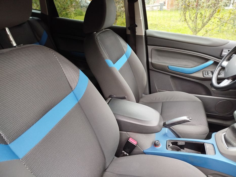 Sprzedam ładnego Forda Kuge Titanium super stan