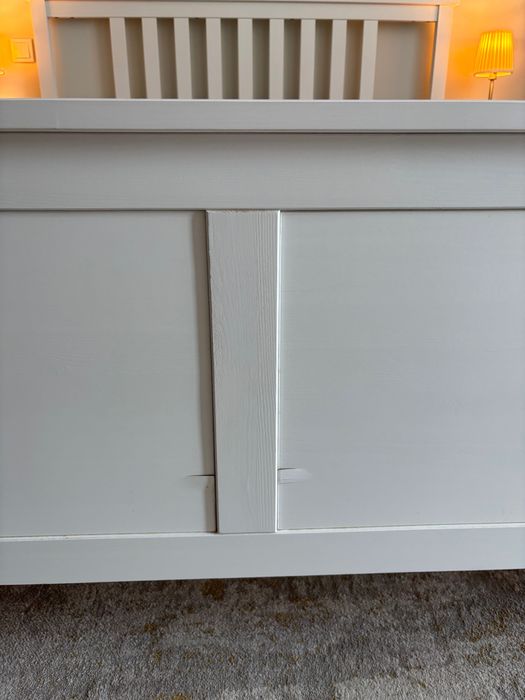 Cama IKEA 160x200 em bom estado.