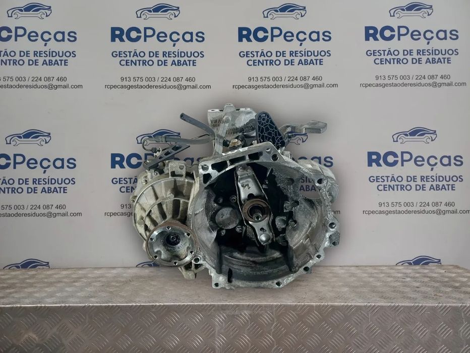 Caixa 5 Velocidades LUB CAY VAG Audi Seat Skoda Volkswagen 1.6 TDI 16v