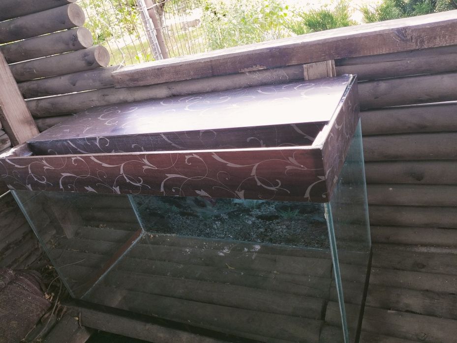 Продам акваріум на 140 л