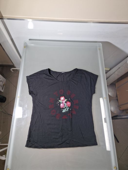 Reserved T-shirt Damski Grafika w Róże Rozmiar L