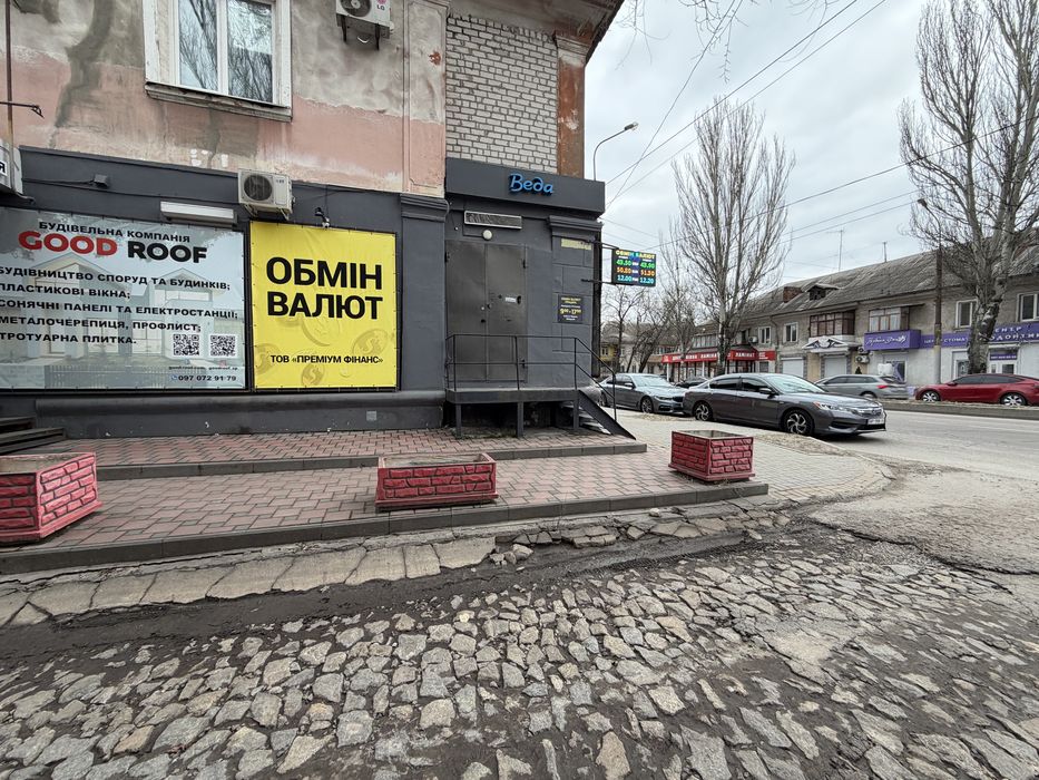 Продаж приміщення вільного призначення на Перемозі