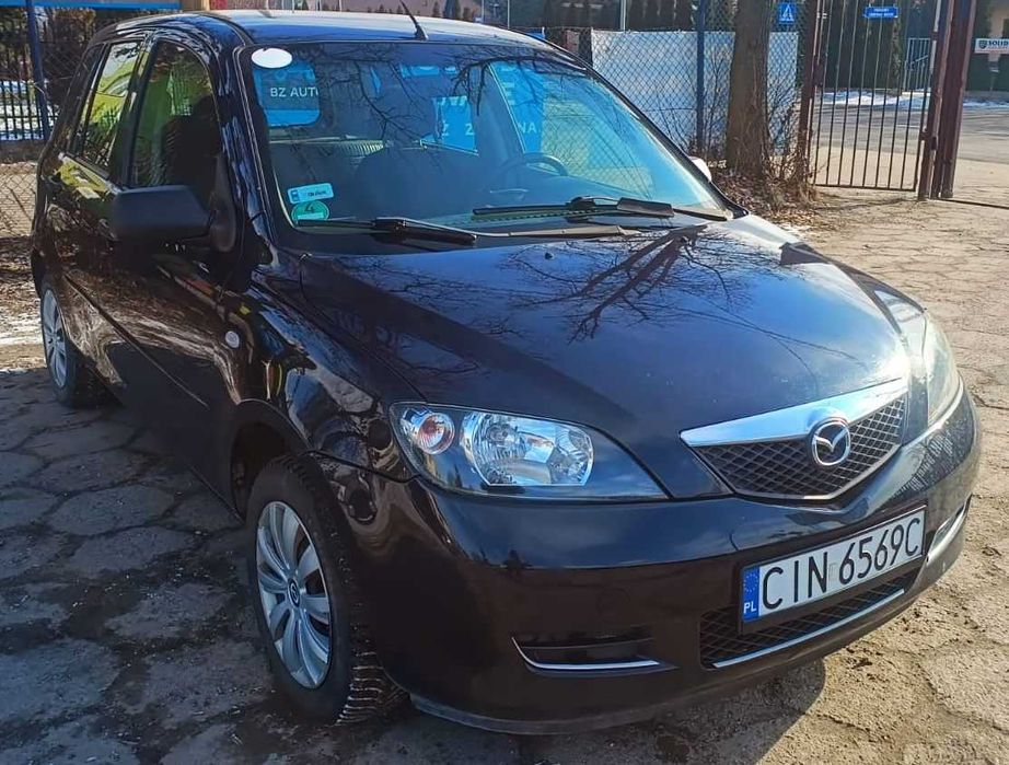 Mazda 2 2005 1.25 ben 100 % sprawna bez rdzy klima niski przebieg