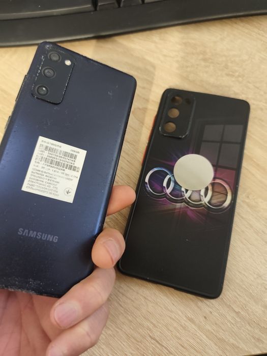 Продам Самсунг s20fe