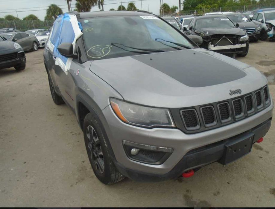 Jeep Compass Trailhawk Разборка Джип Компас Бампер З решіткою