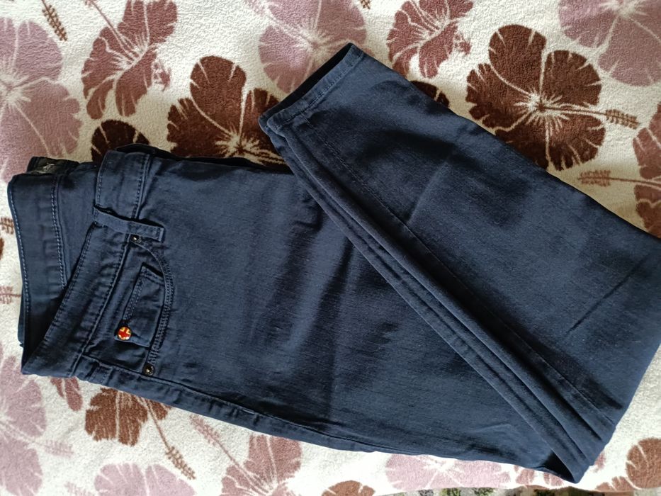 HUDSON Spodnie r. 38