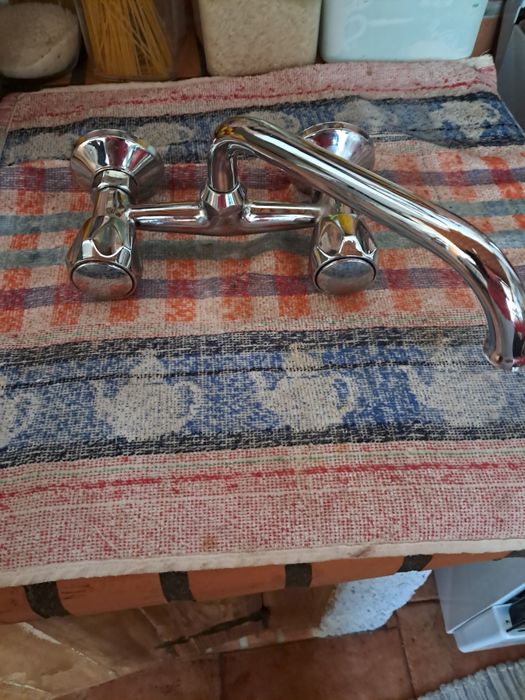 Torneira de cozinha.