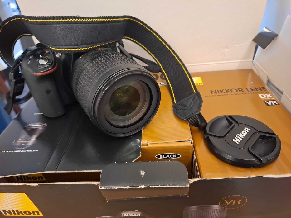 Lustrzanka NIKON D5300 af s dx nikkor 18 105mm vr kit