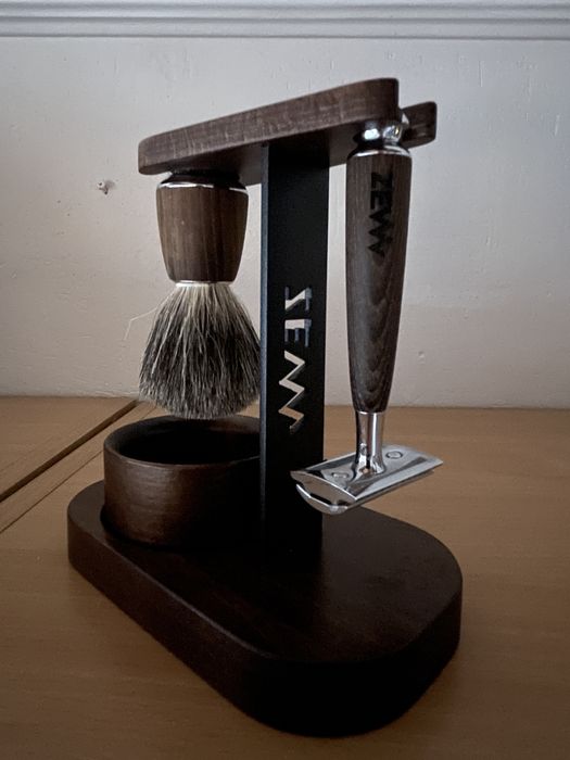 Zestaw do golenia ZEW Maszynka na zyletki, stojak, pedzel z dzika