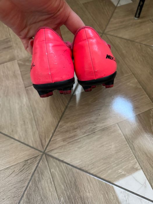 Дитячі  футбольні  бутси Nike