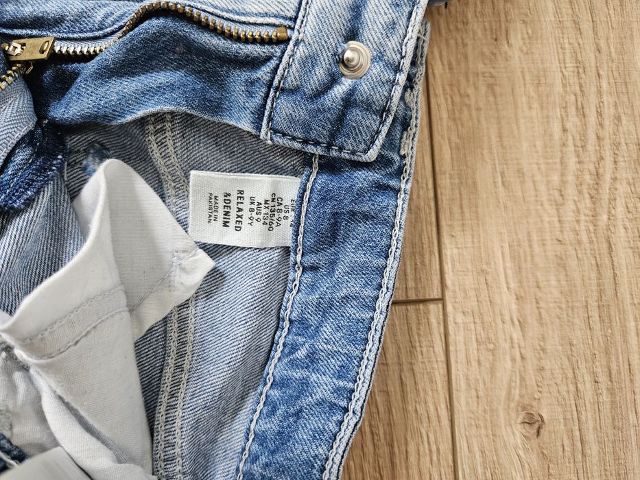 Spodnie dżinsy jeansy dziewczęce H&M 134