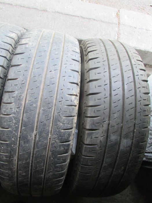 215/70/R15C Michelin Agilis комплект літньої гуми