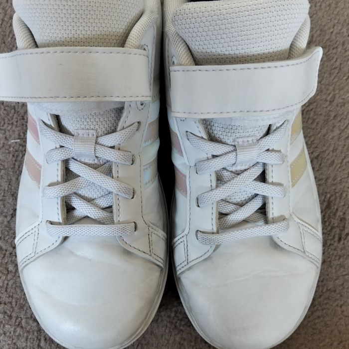 Białe buty Adidas r.35