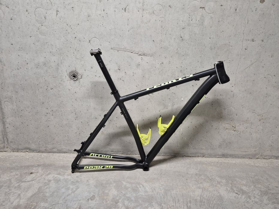 Rama Accent Peak rozmiar L MTB 29 cali 12x142 142