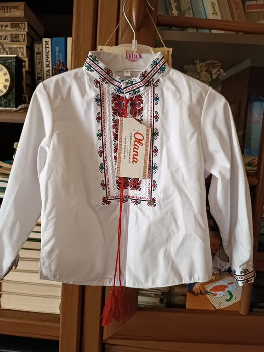 Вишиванка дитяча,нова.