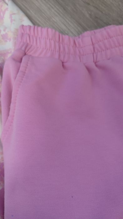 Спортивний костюм для дівчинки