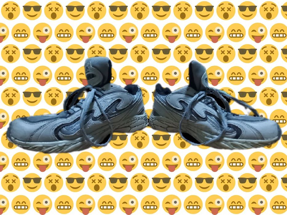 Кросівки б/у розмір 40