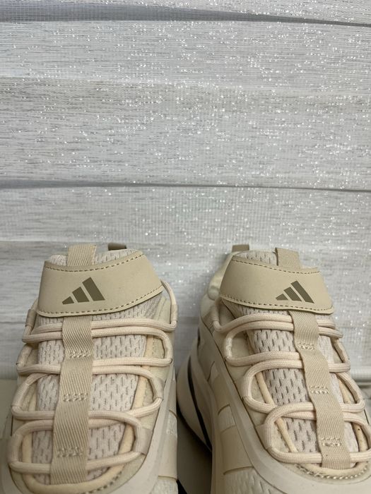 Кроссовки  Adidas Alpharesponse