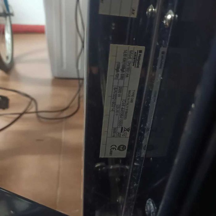 Fogão Hotpoint-Ariston CP97SG1 – 5 Bicos + Forno a Gás – Inox – Nunca Usado