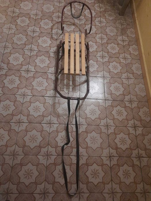 Детские санки Vitan со съемной спинкой