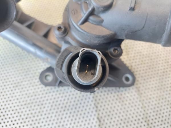 Corpo termostato / termostato VOLKSWAGEN Golf V (1K1)