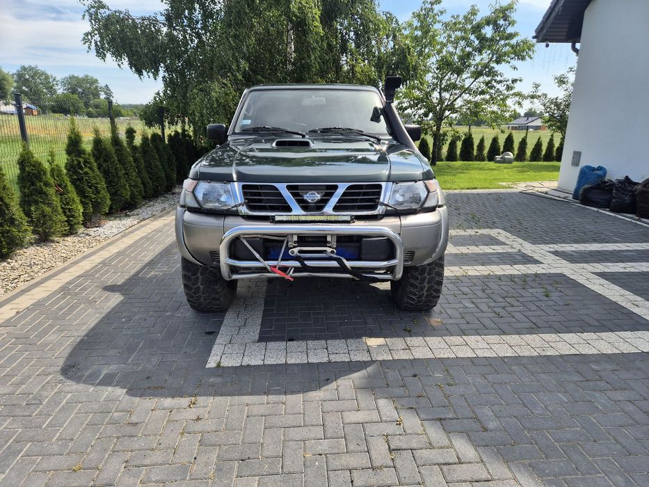 Nissan Patrol Nissan Patrol Y61 swap Bmw 3.0D M57D2 270KM 630NM blokada 1999r Ładny