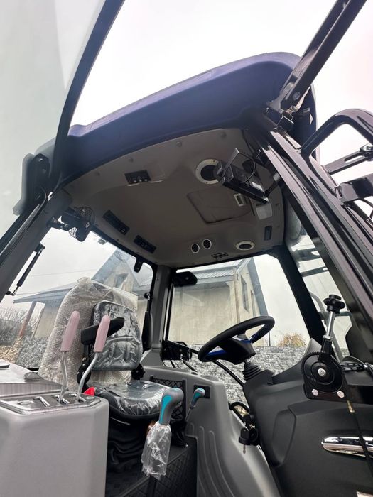 Мінітрактор RD-404С Forte з кабіною,  40 к.с,реверс, примус. Доставка