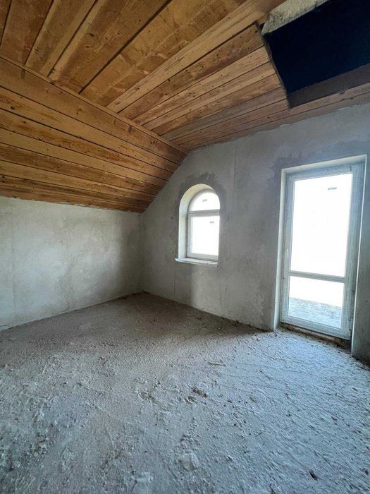 Продається будинок 200м² / 12 соток / Гараж