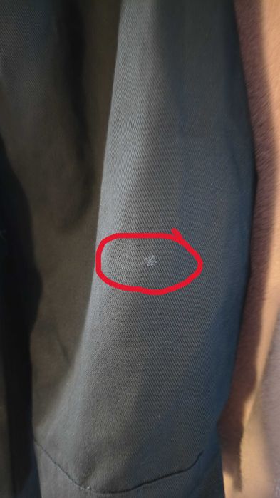 Kurtka płaszcz, czarna graffiti, kaptur, kieszenie unisex L
