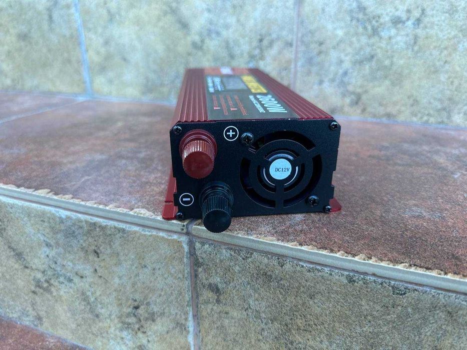 Инвертор Інвертор Перетворювач 2600 Вт(чистый синус) Для котлів, нас.