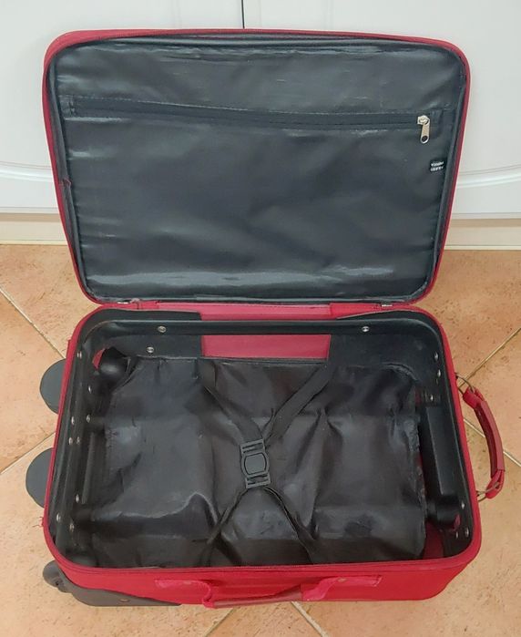 MALA DE VIAGEM DE CABINE.Viagens,Casa,Arrumação,Sala,Quarto,Mudanças.