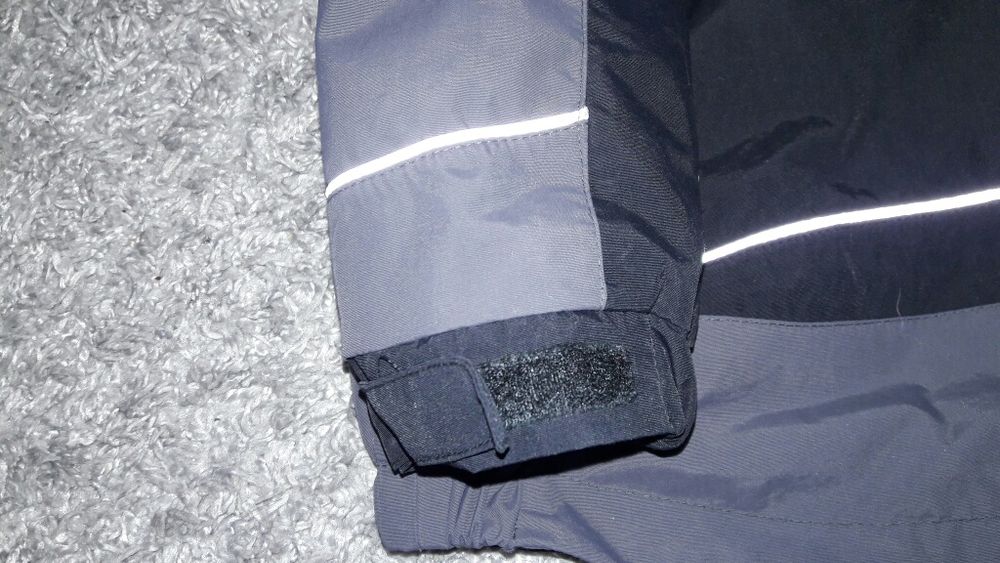 Куртка ветровка на 3-5 лет демисезонная