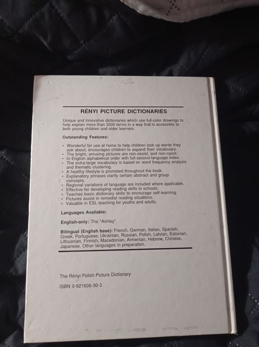Renyi Picture Dictionary. Polish and English