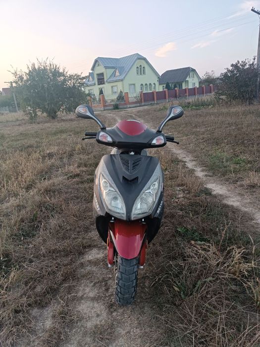 Скутер Viper Storm