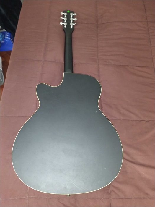 Harley Benton Amplified Resonator