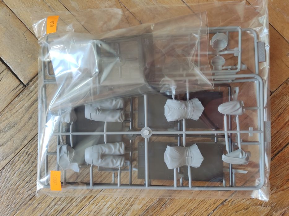 Сборные модели. Фигуры. Вместе дешевле.