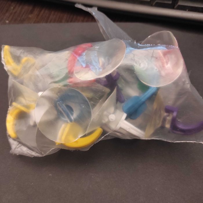 гачок з присоскою(4см) 18шт. для кухні; вани; тощо