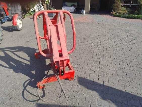 Chwytak do bel sianokiszonki JCB