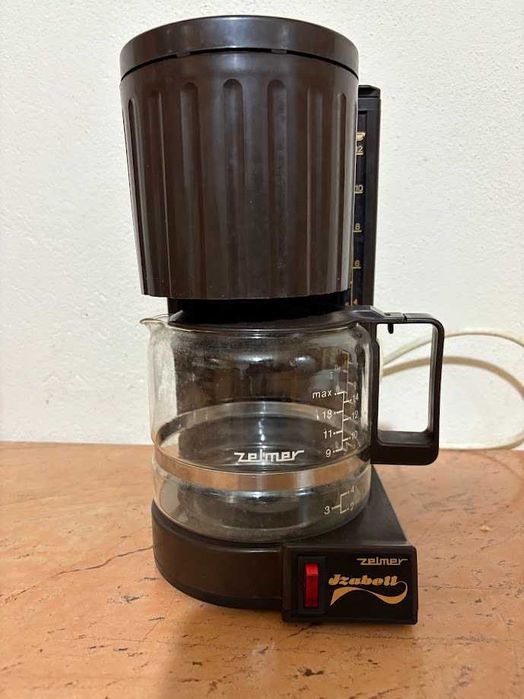 Ekspres do kawy i zaparzacz herbaty marki Zelmer
