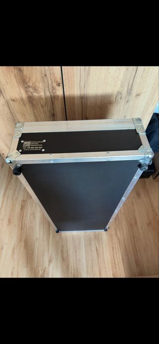 Case firmy WM CASE