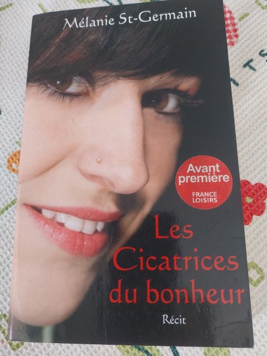 Les cicatrices du bonheur. Portes incluídos.