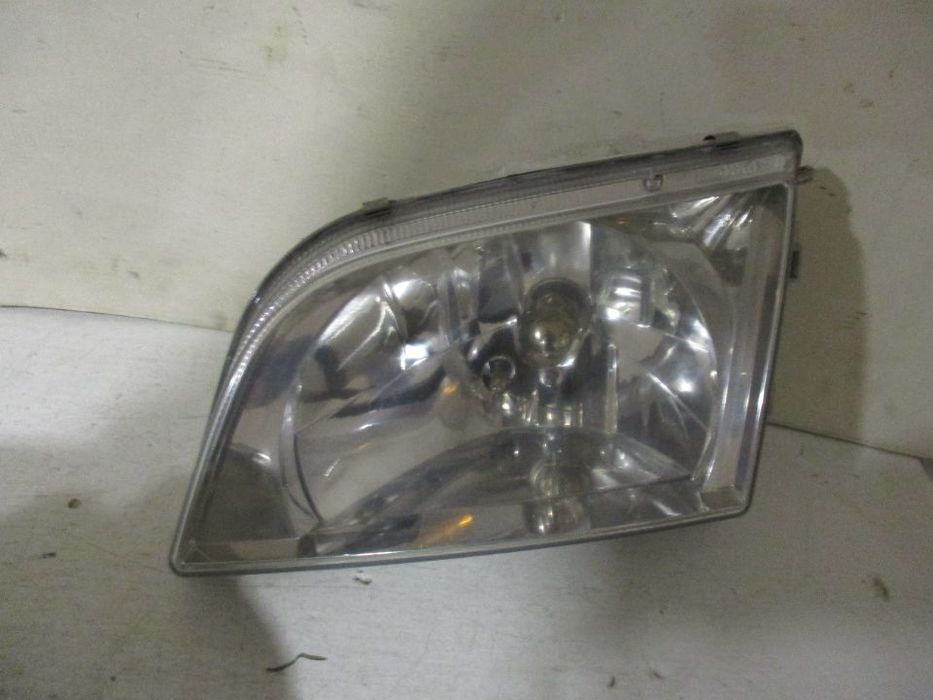 Farol Optica Mitsubishi Space Star