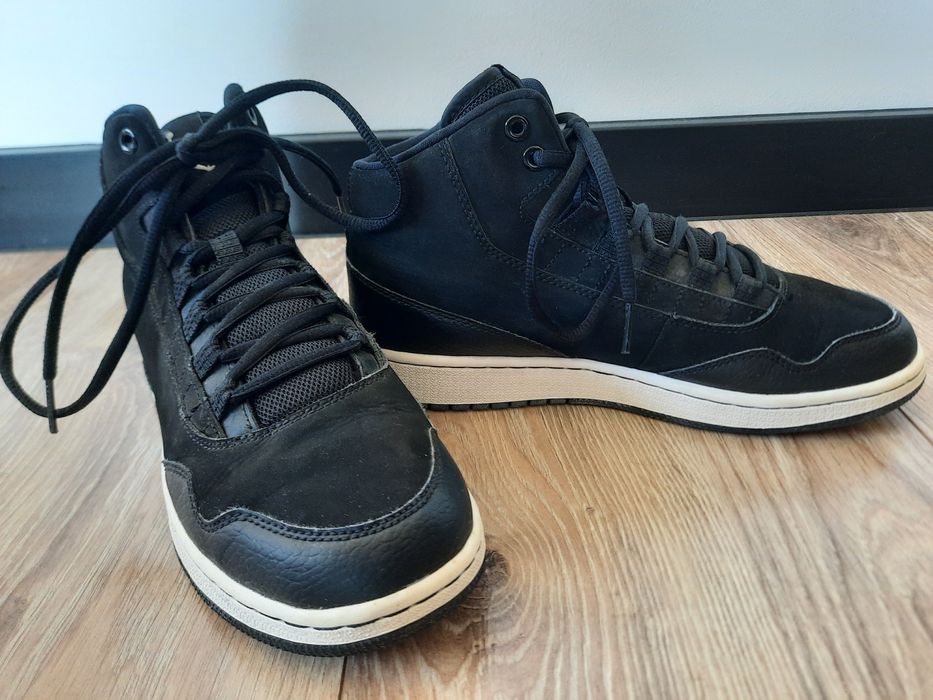 Męskie sneakersy Nike Jordan Executive rozm. 40