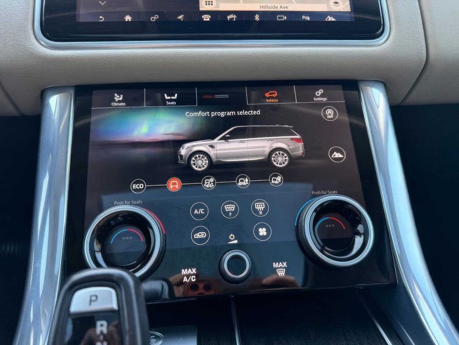 Land Rover Range Rover Sport HSE      2019